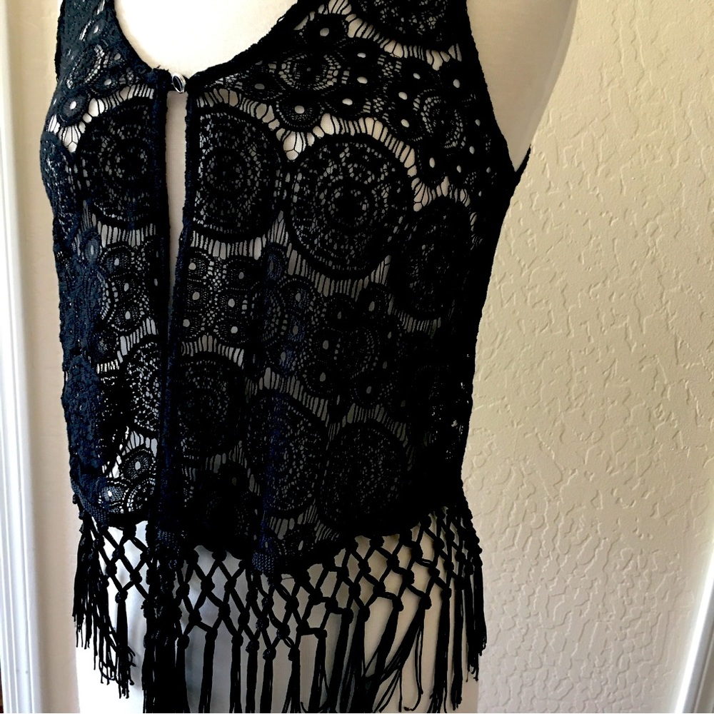 NWOT Monteau Black Crochet Fringe Top, Size: M